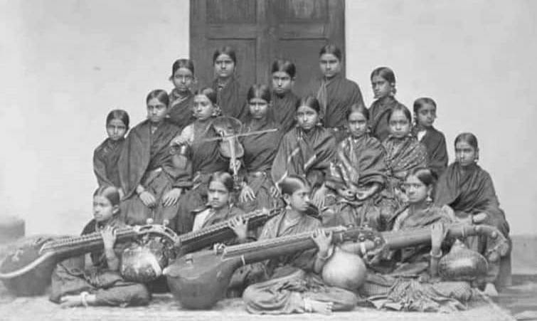 Maharani Mahila Collage Students 1890